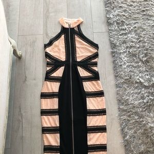 Venus Front Zip Black/Pale Pink Dress SZ 6